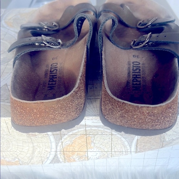 MEPHISTO Sandals Style Helen Double Strap Metallic Sandals - Size 39 - Picture 6 of 10